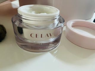 프리마인 바르기만 하면 철벽 스킨케어+24시간 마스크팩 효과. 셀라브 리제너레이팅 시스템 부스터+크림 세트 — 5점을 준 리뷰어가 2023년 4월 올린 사용 사진