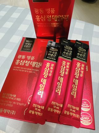 광동생활건강 광동 명품 홍삼정데일리 10mL x 30포 — 4점을 준 리뷰어가 2023년 4월 올린 사용 사진