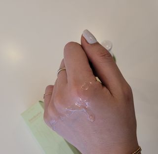 스킨큐어 산다화 순한 클렌징 동백 오일 200ml — 5점을 준 리뷰어가 2023년 4월 올린 사용 사진