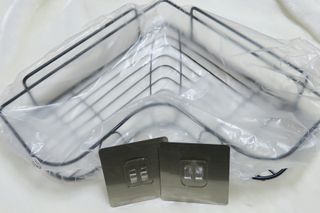 원달러샵 철제 코너 욕실 선반 — 4.5점을 준 리뷰어가 2021년 1월 올린 사용 사진