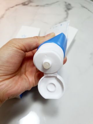 [심폐소생소] 무불소 임산부 천연 치약 — 4점을 준 리뷰어가 2021년 11월 올린 사용 사진
