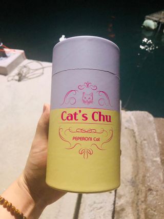 페페로니 잘 먹는 캣츄 - 무항생제 닭고기 12개 + 원양선 참치 12개 — 5점을 준 리뷰어가 2021년 8월 올린 사용 사진