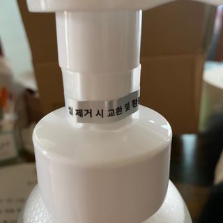 아미퓨어 [라이브] 피부장벽 강화를 위한 머랭 버블 클렌저 천연계면활성제로 온가족 사용가능 — 5점을 준 리뷰어가 2021년 6월 올린 사용 사진