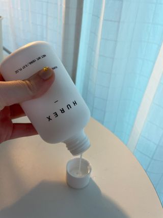 [HUREX] 휴렉스 볼류마이징 탈모완화 기능성 샴푸 150ml x 2개 — 5점을 준 리뷰어가 2021년 9월 올린 사용 사진