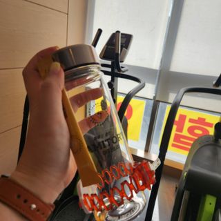 주식회사 씨크릿비에프랩 마시는 아미노산 아미토리 열대과일맛 14포 [1포, 5g / 보틀증정] — 5점을 준 리뷰어가 2023년 2월 올린 사용 사진