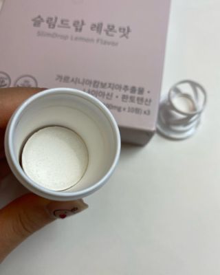[슬림드랍] 건기식 다이어트 보조제 겸 비타민 — 5점을 준 리뷰어가 2021년 12월 올린 사용 사진