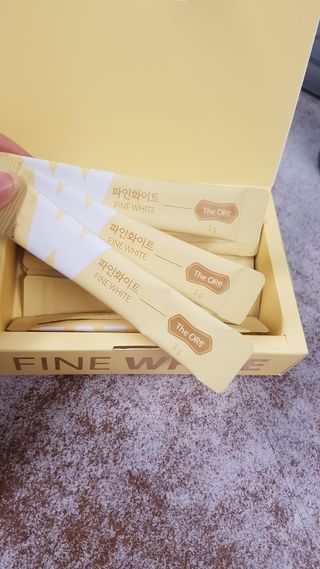 디오르 파인화이트 — 5점을 준 리뷰어가 2022년 1월 올린 사용 사진