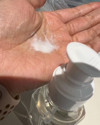 싱크스루 히알루론산 (think THROUGH HYALURONIC ACID Complex-2) — 5점을 준 리뷰어가 2022년 10월 올린 사용 사진