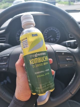 더그레잇티 콤부차 300ml *12개입 (오리지널 6개+베리리치 6개) — 5점을 준 리뷰어가 2022년 7월 올린 사용 사진