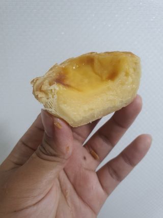 디앙뜨 포르투갈 에그타르트 오리지널 맛+패션후르츠+초콜릿타르트 맛 중 택1 — 4점을 준 리뷰어가 2021년 8월 올린 사용 사진