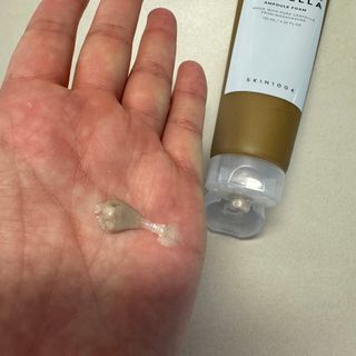 스킨1004 [SKIN1004] 마다가스카르 센텔라 앰플 폼 125ml — 5점을 준 리뷰어가 2024년 9월 올린 사용 사진