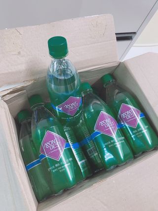 몽베스트 Montbest with Sparkling water Plain 20병 — 5점을 준 리뷰어가 2022년 5월 올린 사용 사진