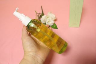 스킨큐어 산다화 순한 클렌징 동백 오일 200ml — 5점을 준 리뷰어가 2023년 3월 올린 사용 사진