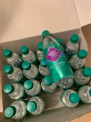 몽베스트 Montbest with Sparkling water Plain 20병 — 5점을 준 리뷰어가 2021년 11월 올린 사용 사진