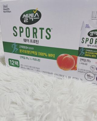 셀렉스스포츠 셀렉스 스포츠 웨이 프로틴 복숭아_ 330ml x 12팩 — 4점을 준 리뷰어가 2021년 9월 올린 사용 사진