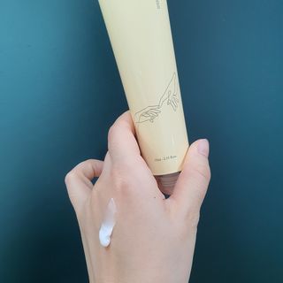 [오캄] 이모션 터치 핸드크림 - 유자 딜라이트 — 5점을 준 리뷰어가 2022년 9월 올린 사용 사진