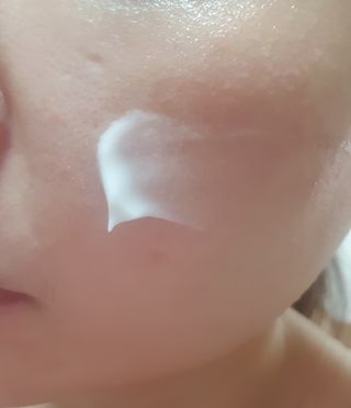 [후르디아] 민감피부 수분크림 비건 아보카도 크림 — 5점을 준 리뷰어가 2024년 1월 올린 사용 사진