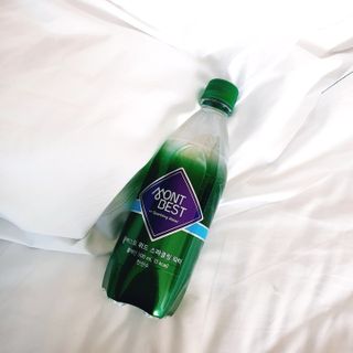 몽베스트 Montbest with Sparkling water Plain 20병 — 5점을 준 리뷰어가 2022년 11월 올린 사용 사진