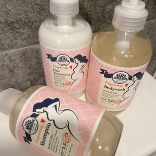 빅그린 임산부 전용라인 3종세트 - 샴푸500ml,트리트먼트500ml,바디워시500ml — 4점을 준 리뷰어가 2022년 8월 올린 사용 사진