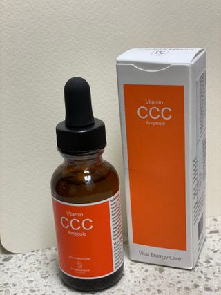 더마 사이언스 비타민 CCC 앰플 기미 브라이트닝 세럼 30ml — 5점을 준 리뷰어가 2021년 8월 올린 사용 사진