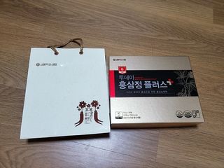 서울약사신협_투데이홍삼정플러스스틱_10g x 30포 — 4.5점을 준 리뷰어가 2020년 12월 올린 사용 사진
