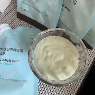 아므_이너뷰티 라이트 앤 딜라이트 밀 민트 초코 — 4점을 준 리뷰어가 2021년 7월 올린 사용 사진