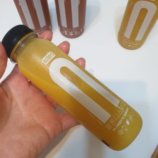 BLENDY'S 핑크 스무디+블론디 스무디 — 5점을 준 리뷰어가 2021년 9월 올린 사용 사진