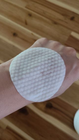 랑벨 비타 에너지 잡티 앰플 패드 65매 (투명하고 밝은 얼굴 광채패드) — 5점을 준 리뷰어가 2022년 6월 올린 사용 사진