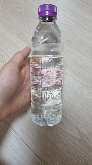 몽베스트 [MONTBEST]위드어스 500mL 20병 — 5점을 준 리뷰어가 2022년 9월 올린 사용 사진