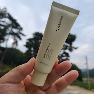 젠바이오 코스메틱스 젠바이오수딩크림]   가려운 피부 & 아토피 원픽 크림 — 5점을 준 리뷰어가 2022년 10월 올린 사용 사진