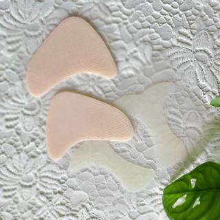원에이드 알로에사포나리아 투명 골프패치 & 원에이드 하이드로겔 스포츠패치 — 5점을 준 리뷰어가 2022년 8월 올린 사용 사진