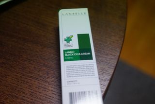 랑벨 랑바이오 블랙 시카 크림 50ml(블랙비 프로폴리스, 시카 4종, 판테놀 10 함유) — 5점을 준 리뷰어가 2022년 6월 올린 사용 사진
