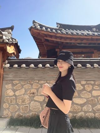 [스테이피플] STAYPEOPLE BUCKET HAT (BLACK) — 5점을 준 리뷰어가 2022년 9월 올린 사용 사진