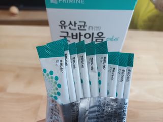 프리마인 유산균 국가지정연구소 선정, 살아있는 생유산균 200억 마리의 힘. 유산균n굿바이옴플러스 — 5점을 준 리뷰어가 2022년 4월 올린 사용 사진