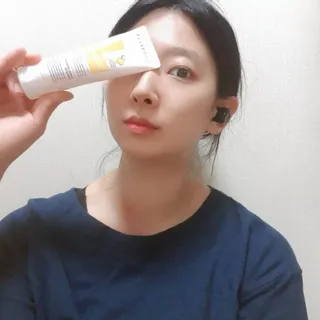 랑벨 비타 에너지 잡티 크림 75ml (피부 속 기미완화크림) — 5점을 준 리뷰어가 2022년 6월 올린 사용 사진