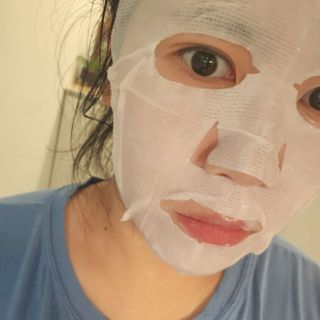 더메디코템 일루미네이팅 오로라 에멀젼마스크 — 4점을 준 리뷰어가 2025년 6월 올린 사용 사진