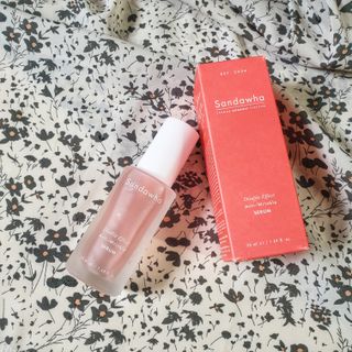 산다화 더블 이펙트 안티 링클 세럼 50ml — 4.5점을 준 리뷰어가 2022년 10월 올린 사용 사진