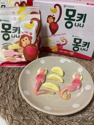 폭신 쫄깃 식감 로맨스, 몽키나나 젤리 8봉지 — 5점을 준 리뷰어가 2021년 2월 올린 사용 사진