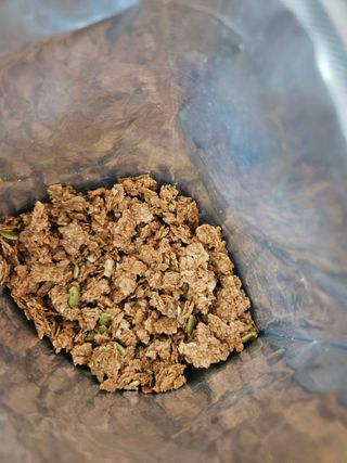 밸런스 다이어트랩 밸다랩 이씨리얼 수제 발아통밀 그래놀라 450g — 5점을 준 리뷰어가 2023년 4월 올린 사용 사진