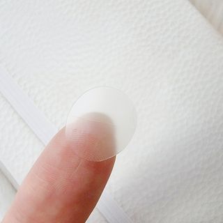 에버렐 아크네 클리어 패치 오리지널(40매) + XL(8매) 1세트, 각 1개씩 — 5점을 준 리뷰어가 2022년 4월 올린 사용 사진