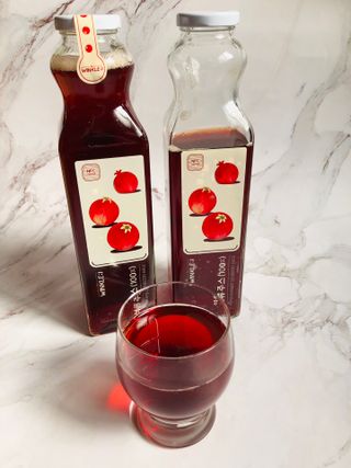 [바이윙클] 페르시아 유기농 석류 착즙주스 750ml 2병 + 선물박스 세트 — 5점을 준 리뷰어가 2022년 2월 올린 사용 사진