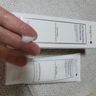 셀프 모이스처라이징 프로텍션 크림 셀프 모이스처라이징 프로텍션크림 — 5점을 준 리뷰어가 2022년 4월 올린 사용 사진