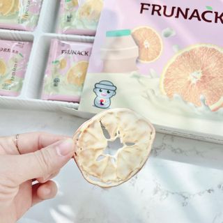 프루낵 제주감귤 초코12봉입 4종(화이트초코,다크초코,요구르트초코,콜라초코)  57.6g(4.8g*12봉입) — 5점을 준 리뷰어가 2022년 10월 올린 사용 사진
