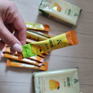 비타앤C 레몬맛, 망고맛 — 5점을 준 리뷰어가 2021년 6월 올린 사용 사진