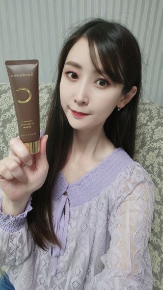 산다화 비타민C 화이트닝 크림 — 4점을 준 리뷰어가 2023년 5월 올린 사용 사진