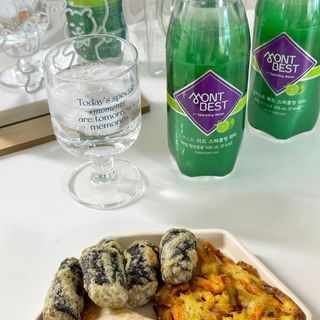 몽베스트 Montbest with Sparkling water Lime20병 — 5점을 준 리뷰어가 2022년 10월 올린 사용 사진