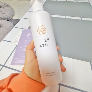 AYU25[아유트웬티파이브]피부 진정, 보습 와일즈 로즈 핸드워시 — 5점을 준 리뷰어가 2021년 3월 올린 사용 사진
