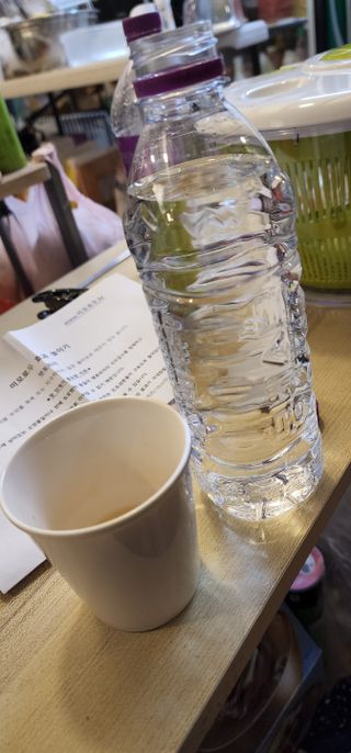 몽베스트 [MONTBEST]위드어스 500mL 20병 — 5점을 준 리뷰어가 2022년 6월 올린 사용 사진