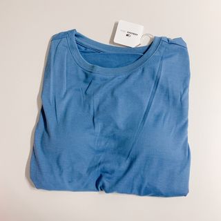 아르보노브라 아르보노 10color 데일리 반팔 노브라티 — 4점을 준 리뷰어가 2022년 5월 올린 사용 사진