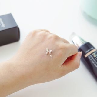 아이앤립 / EYENLIP 아이앤립 루센트 비비크림 2 Color — 4점을 준 리뷰어가 2021년 7월 올린 사용 사진